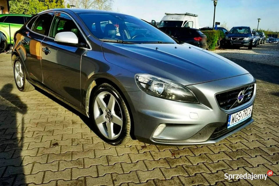 Volvo V40 16D2 NAVI alu R18 automat 2014r II Płock