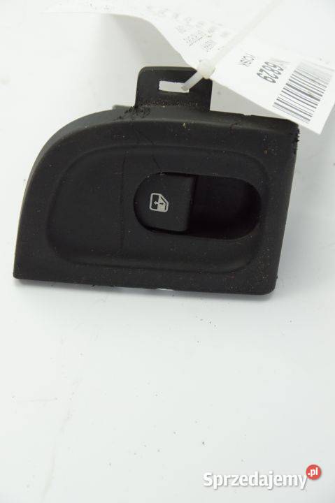 QUATTROPORTE S PRZYCISK UNOSZENIA SZYBY 2013 Lipno