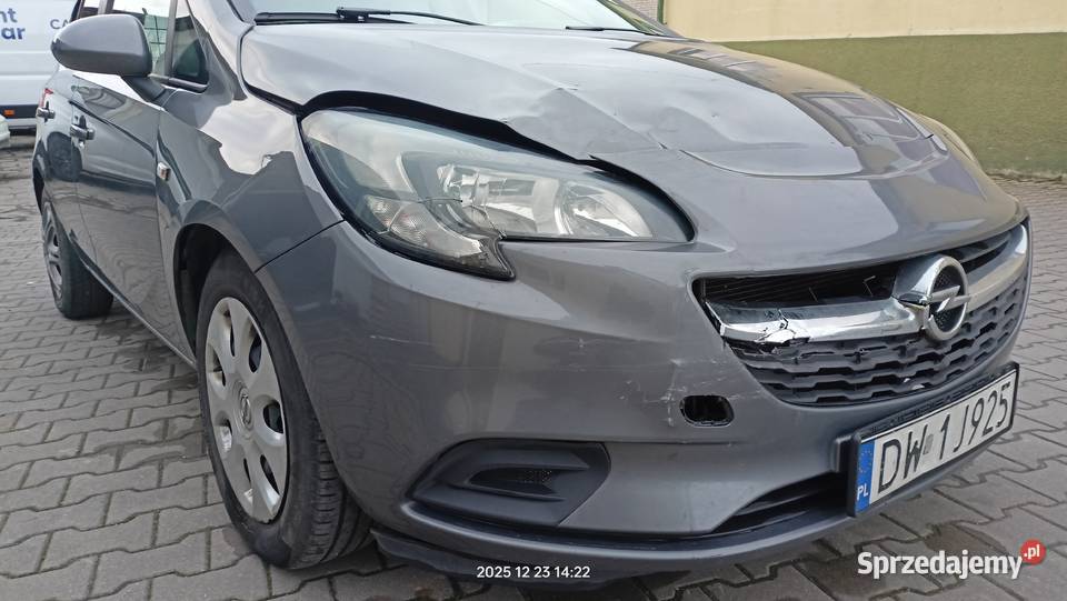 Opel Corsa E 14 LPG 2016 VAT1A uszkodzony elektryczne szyby Białystok