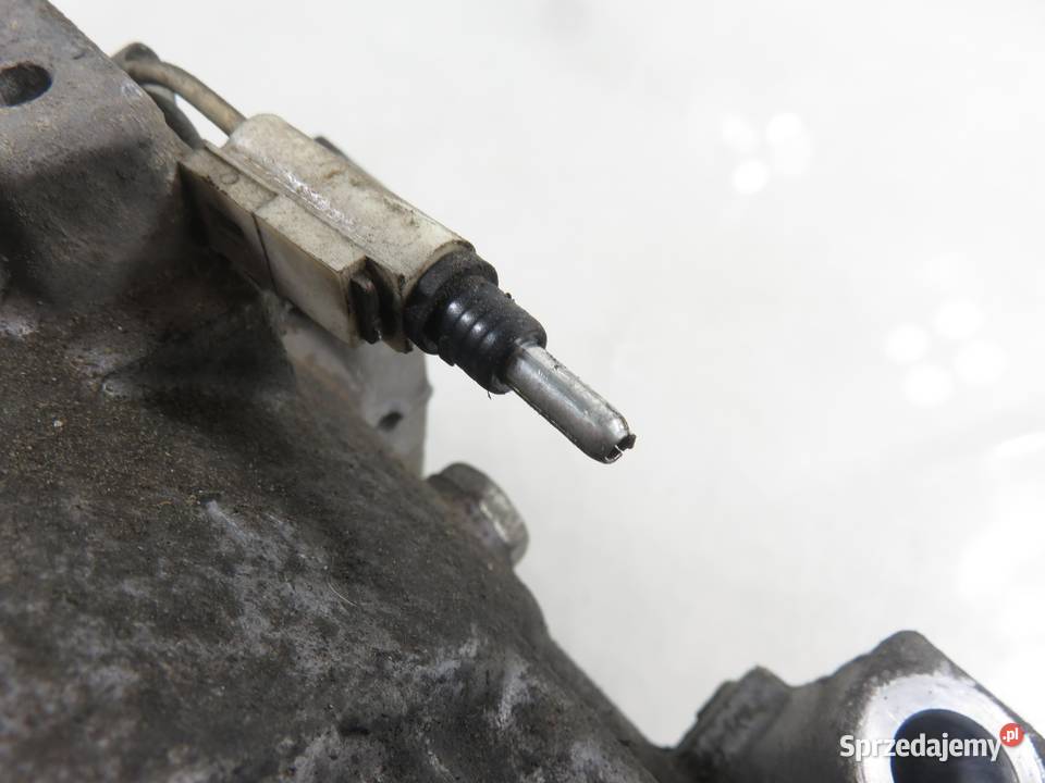 KOMPRESOR KLIMATYZACJI DACIA SANDERO I BS 16 K7M małopolskie sprzedam