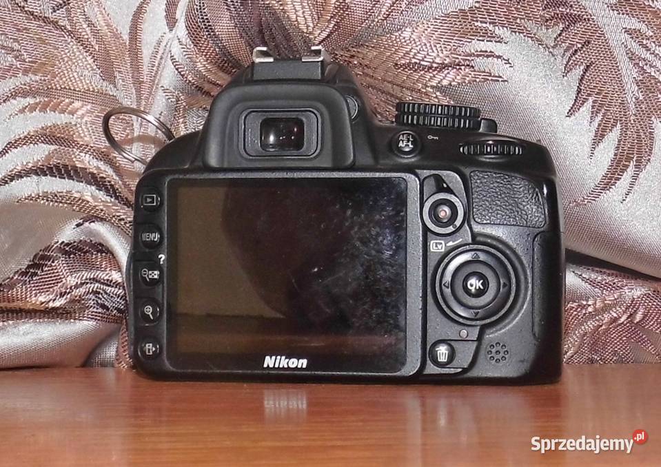Aparat lustrzanka cyfrowa Nikon D3100 1855 VR0 sprzedam