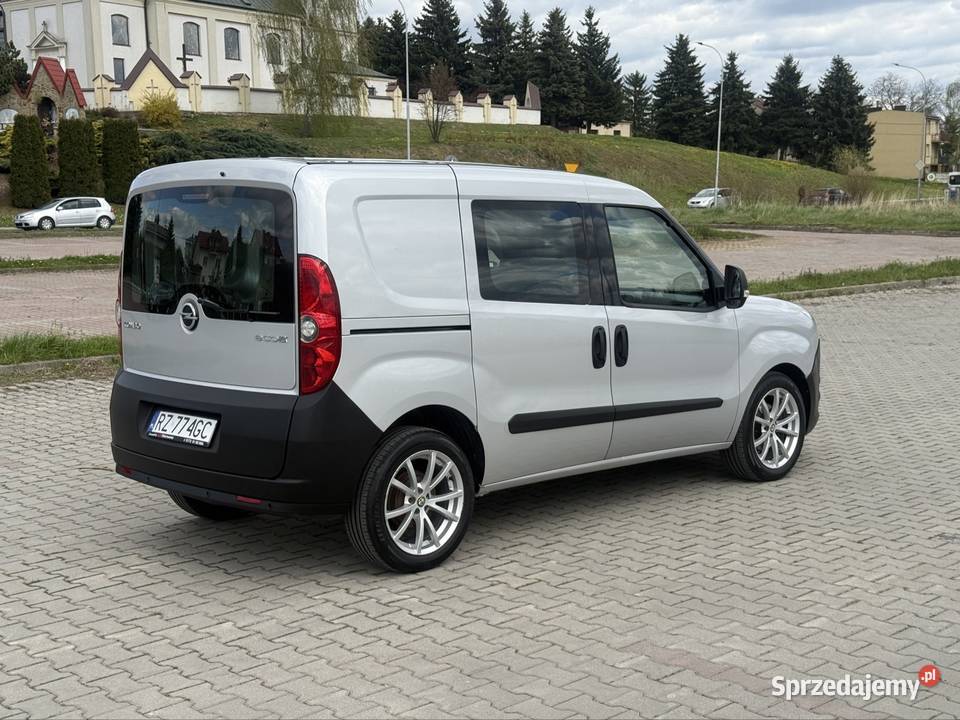Opel Combo D Fiat Doblo 16 105 6 biegowa Rzeszów