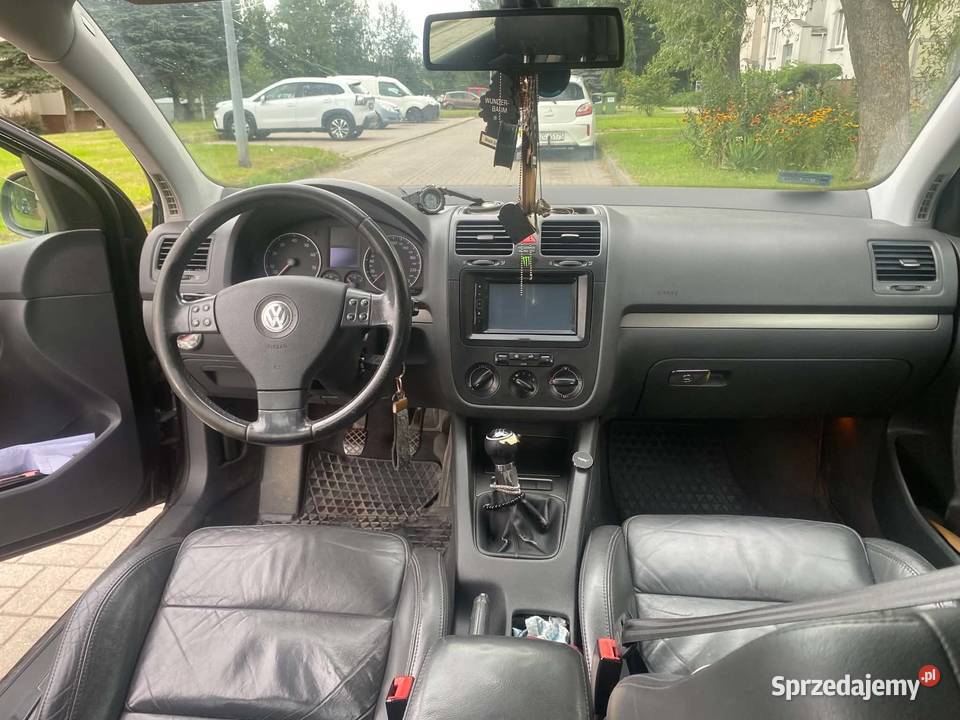 Volkswagen Golf V
