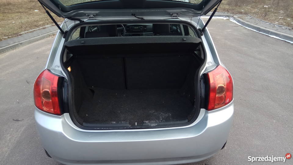 Toyota Corolla E12 20 d4d Lift hatchback 5drzwi wielofunkcyjna kierownica Corolla Toruń
