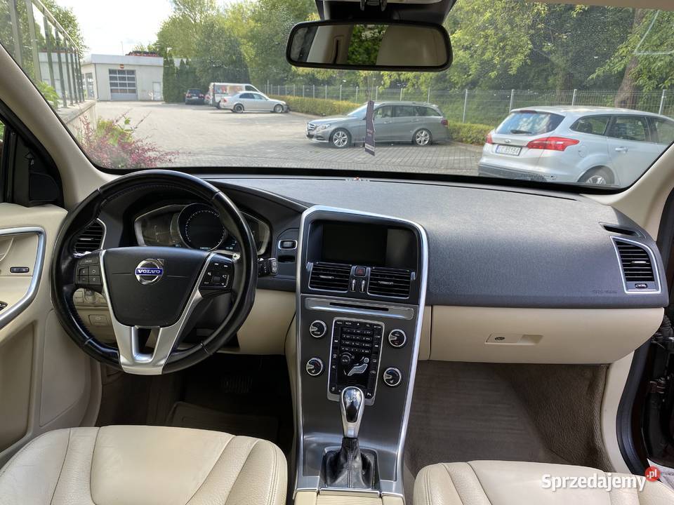 VOLVO XC60 T6 30 benz 304 AWD premier plus lubelskie Chełm