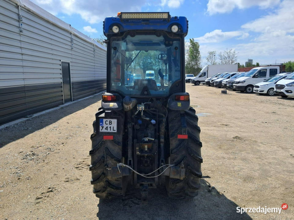 ciągniki Holland t480n
