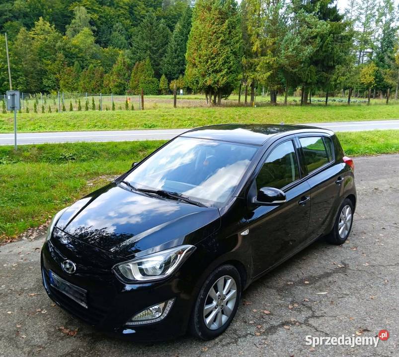 Ładny nie zgnity Hyundai lifcie i20 z roku 2013 i20 podkarpackie Domaradz