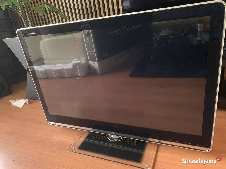 Sharp Aquos 46 LED sprawnystan Sharp Poznań