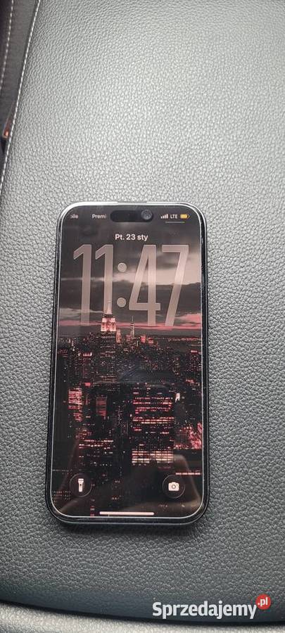 Iphone 15 stan idealny bez rys oryginalny case Starachowice