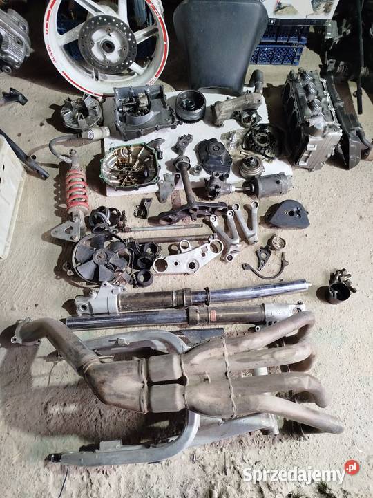 Części honda CBR 900 sc28 9295