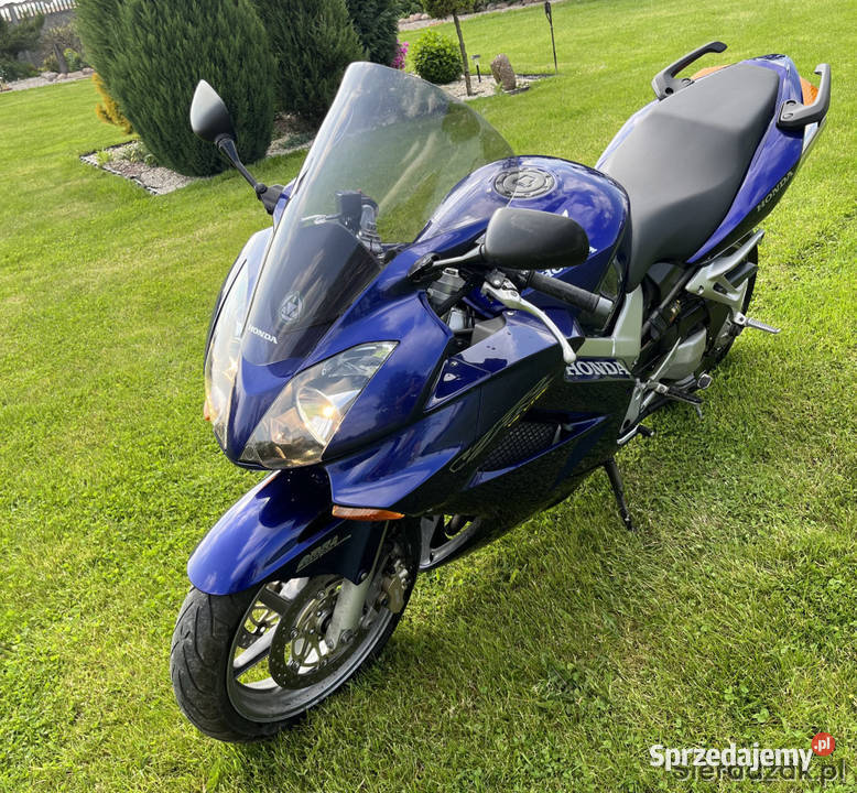 Honda VFR 800 2005 r 50000km