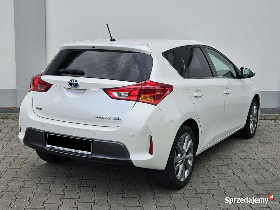 Toyota Auris Ledy Kamera Nawigacja Serwis II światła LED