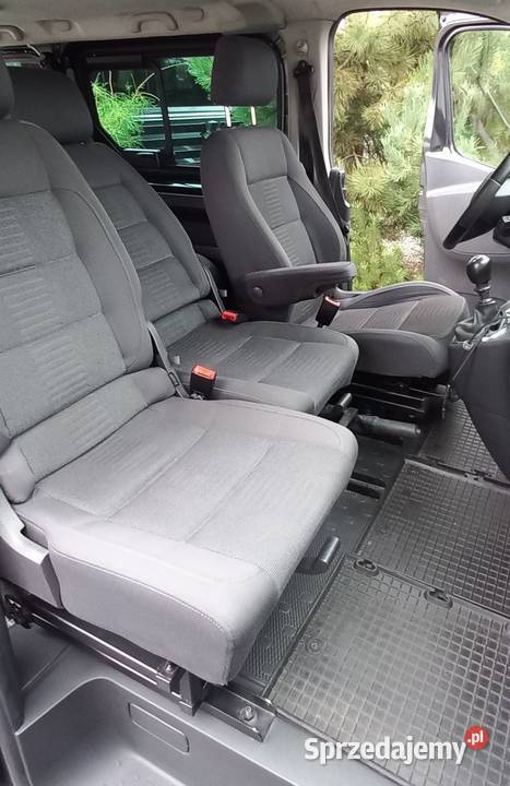 wynajem busa z kierowcą Wrocław przewóz osób przewóz osób