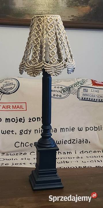 Lampa toczona z drewna Mława