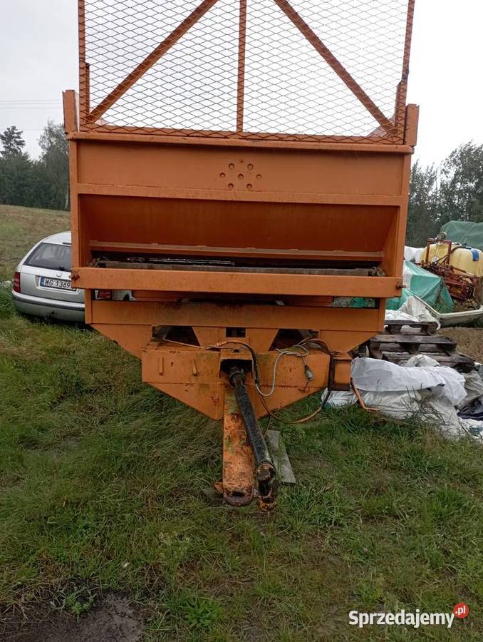 Rozrzutnik przyczepa objętościowa 10t gnój