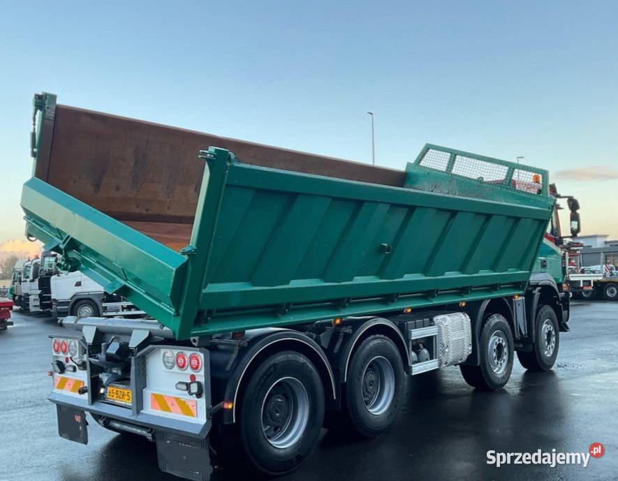 Wywrotka 8x4 bordmatic Iveco Wywrotki Warszawa sprzedam