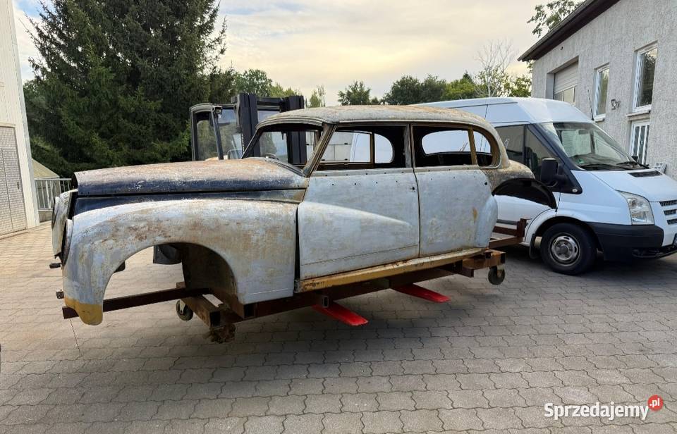 Mercedes adenauer w186 karoseriamaska błotnik Radomsko