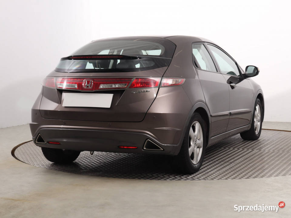 Honda Civic 14 iVTEC Rok produkcji 2010 Katowice