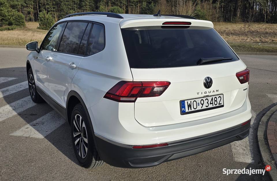 VW Tiguan 2024 20 benzyna 190 4motion 19 Ostrołęka