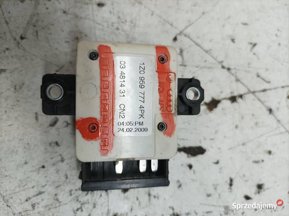 PRZEŁĄCZNIK FOTELA 1Z09597774PK Skoda Superb II Części samochodowe sprzedam