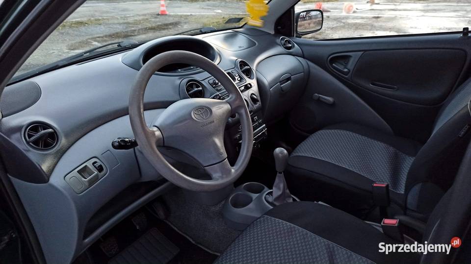 Toyota Yaris 10 5drzwi Wspomaganie 2001 nieuszkodzony Yaris Jasło