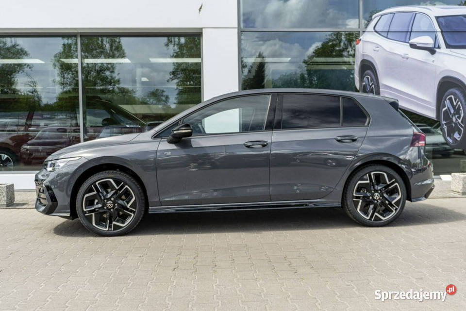 Volkswagen Golf RLine Plus 15 eTSI mHEV 150 DSG nawigacja