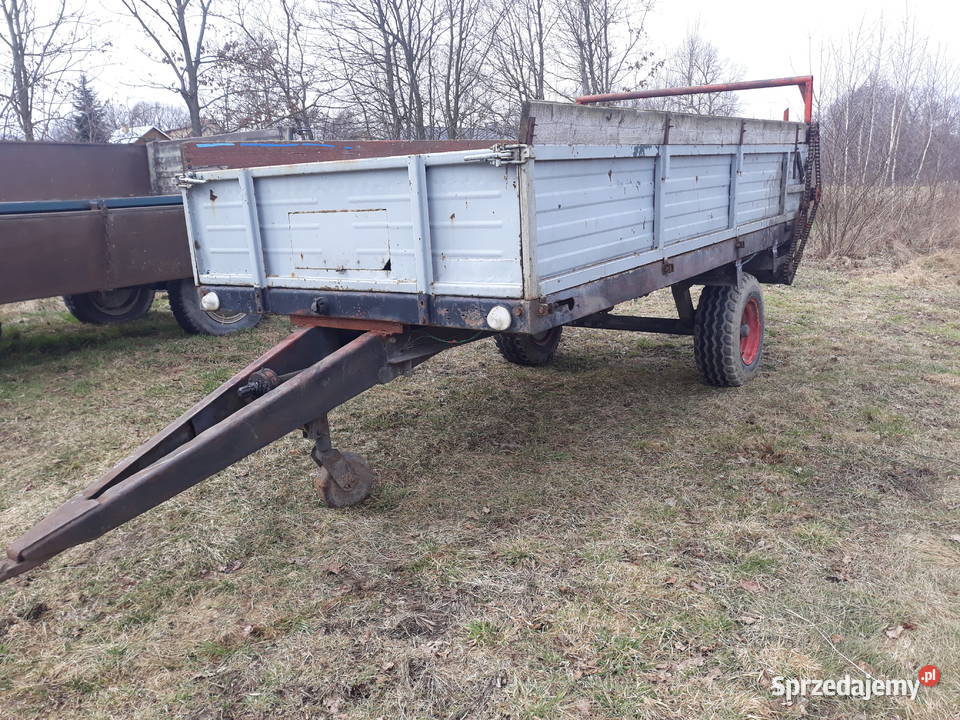 Rozrzutnik obornika jednoosiowy 3 tony Ursus