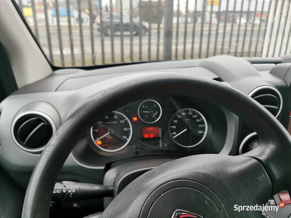 Sprzedam Citroen berlingo 16 bluehdi 120hp Pruszków