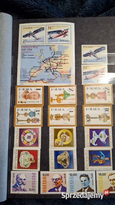 Znaczki pocztowe klaser różne Warszawa