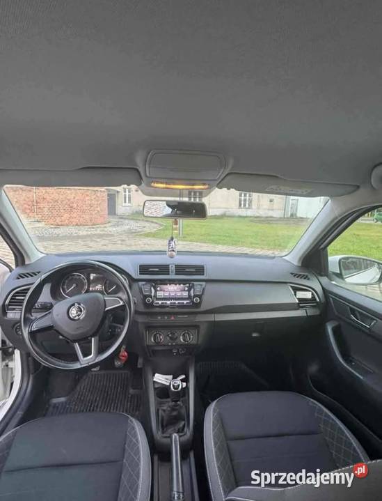 Sprzedam Skodę Fabię 3 201920r 1000 TSI 29900 87000km