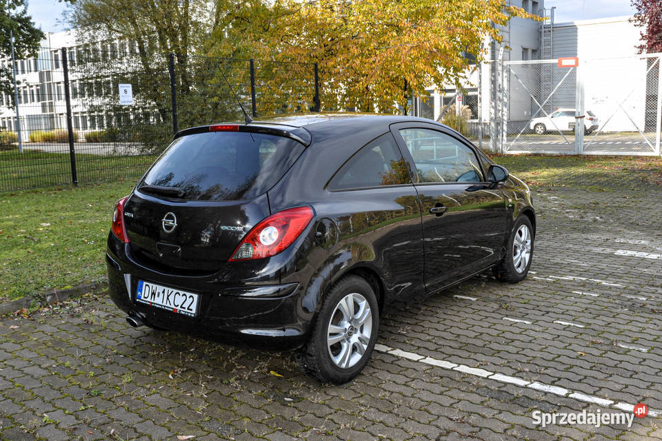 Opel Corsa Lift 2011 r Bezwypadkowy Corsa