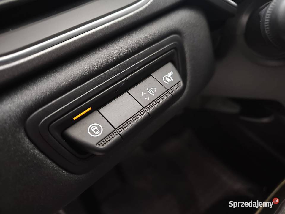 Captur 10 TCe Techno 2024RPakiet Winter Techno wspomaganie kierownicy