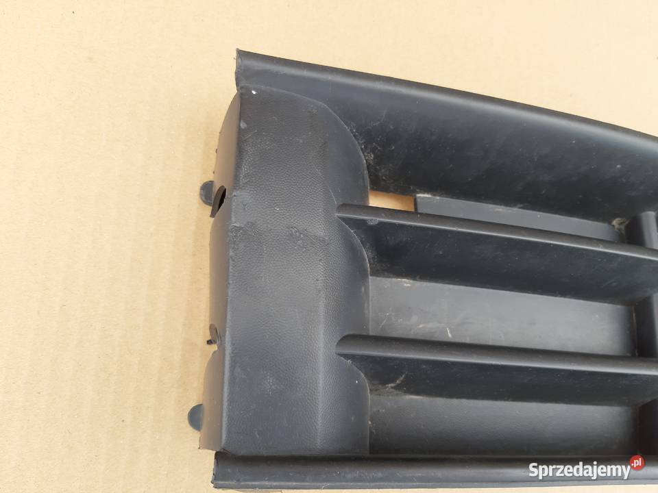 VW POLO 9N KRATKA ZDERZAKA LEWA 6Q0853665F Trzciel sprzedam