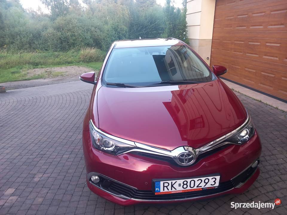 Toyota Auris II 2017 130 Toyota Krosno sprzedam