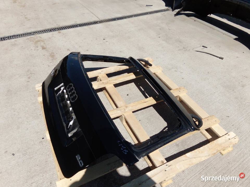 KLAPA TYŁ AUDI A3 8P 3DRZWI LY9B LIFT osobowe Klapy bagażnika Przystajń