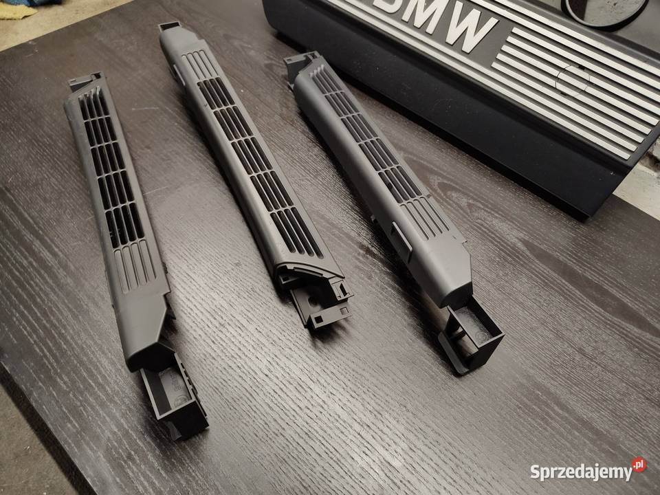 Bmw e46 kombi mocowanie rolety prawe lewe całe Aleksandrów Łódzki