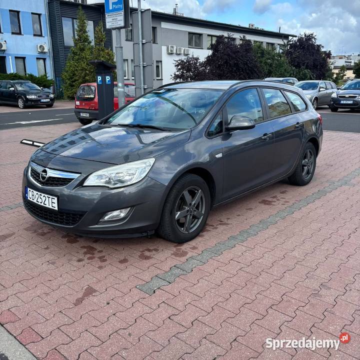 Opel Astra J Sporta Tourer 14 turbo benzyna Kruszyn