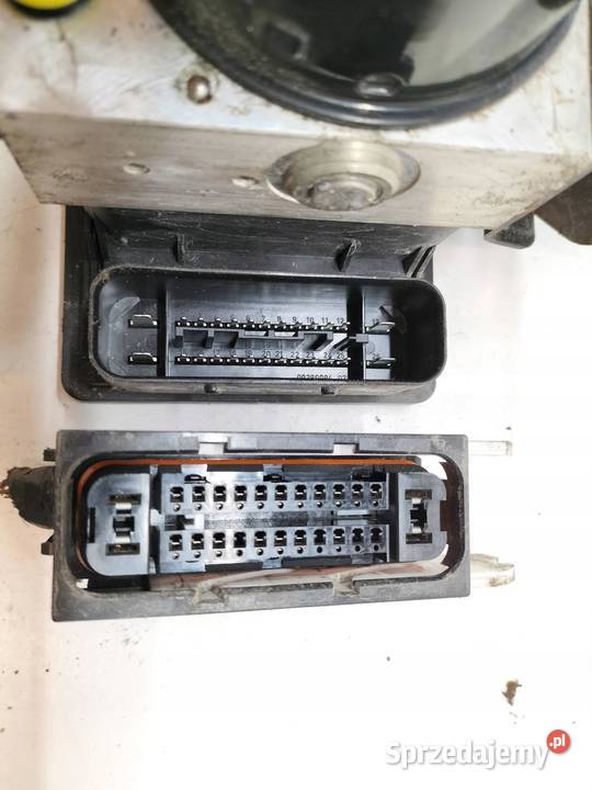 POMPA ABS 445400D010 895410D030 Toyota Yaris II sprzedam