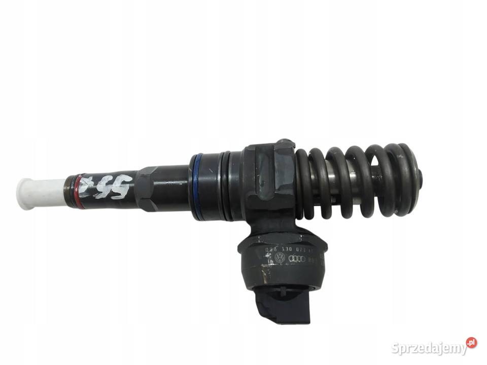 POMPOWTRYSKIWACZ 038130073AK 0414720038 19 TDI