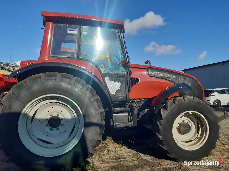 Valtra M130 traktor TUZ Zaklików sprzedam