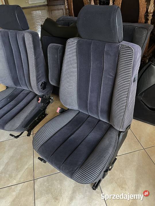 Mercedes W124 Coupe Tapicerka Welur Antracyt Kłomnice