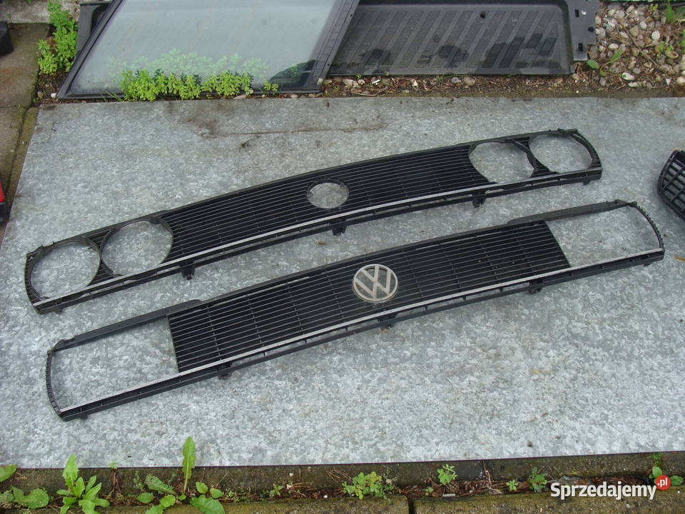 VOLKSWAGEN VW PASSAT MK1 B1 GRILL ATRAPA Goleniów