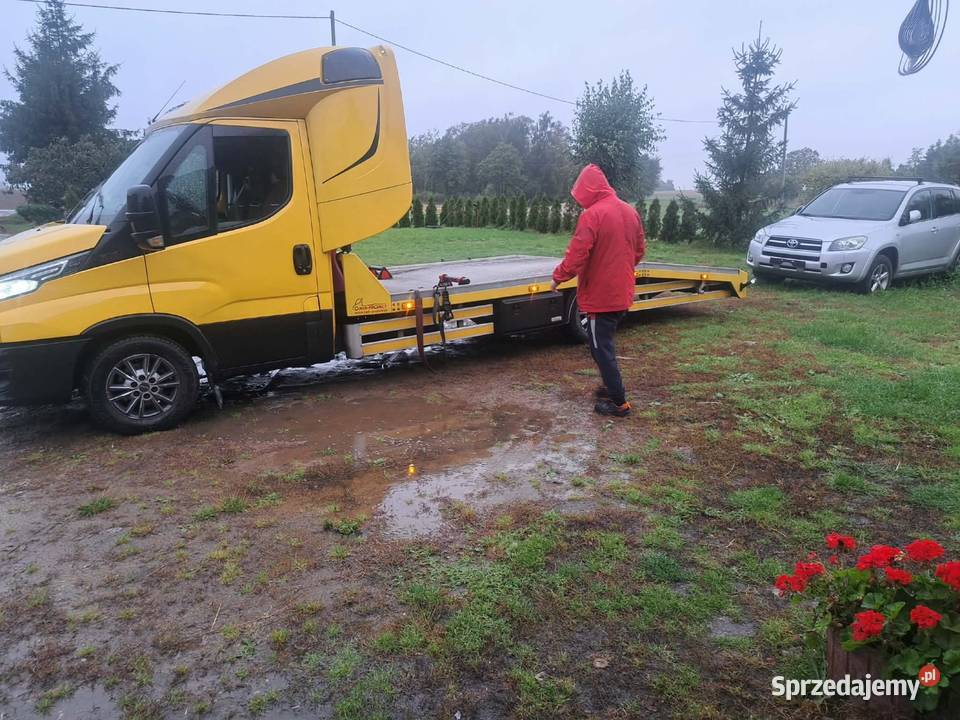 Auto laweta transport pomoc drogowa Brodnica