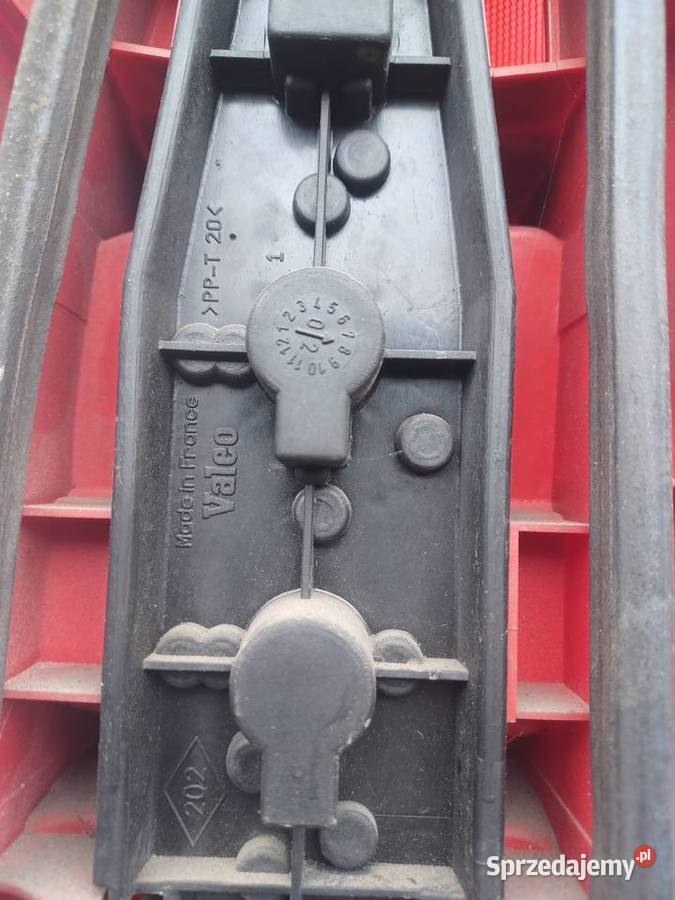 Lampa Lewy Tył Renault Master II Pogorzelec