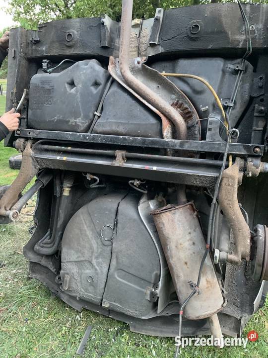 Renault megane I cabrio belka zawieszenia tylna osobowe