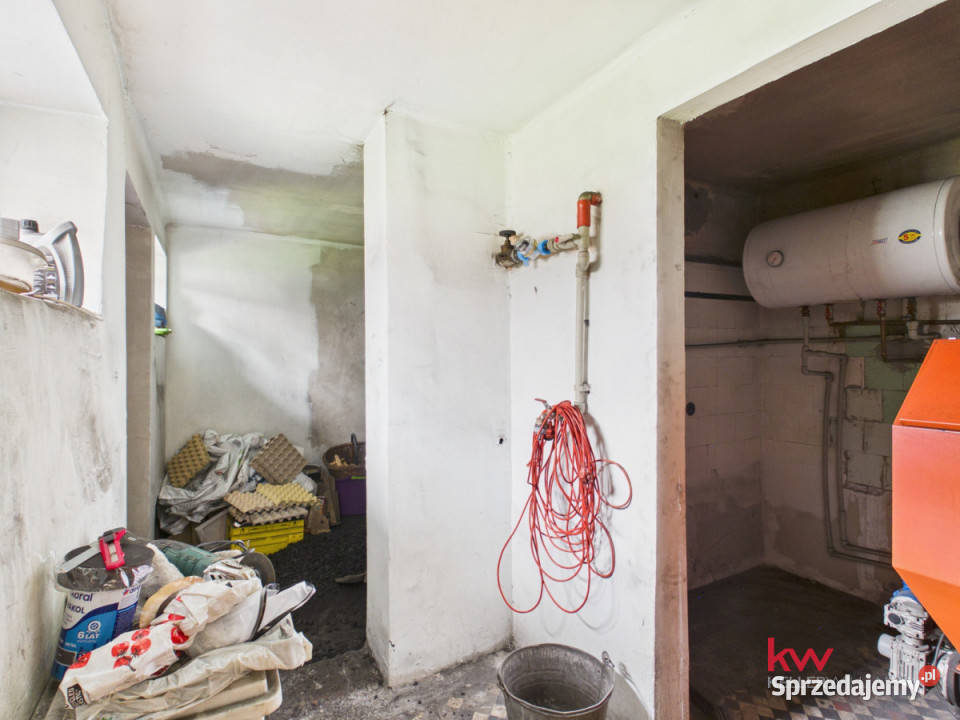 Dom wolnostojący 1318m2 Myszków 3 piętra i więcej