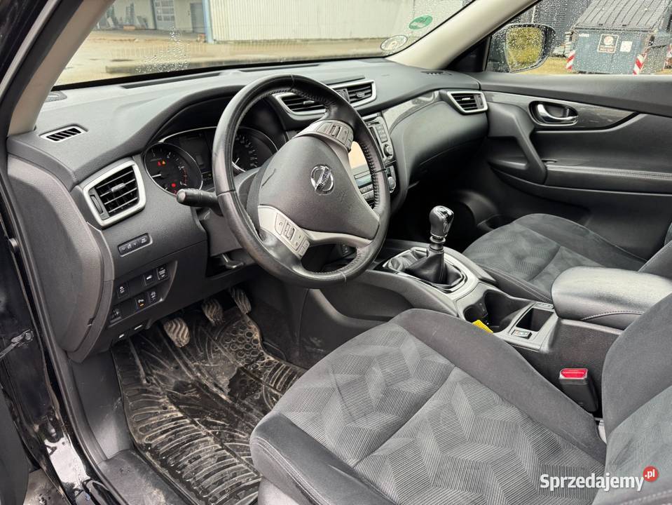 Nissan XTrail 7osobowega diesel 2017