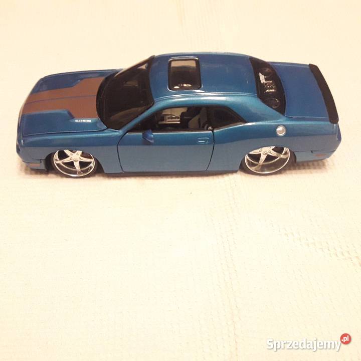 Dodge Challenger SRT Hemi Maisto model 124 Piotrków Trybunalski sprzedam