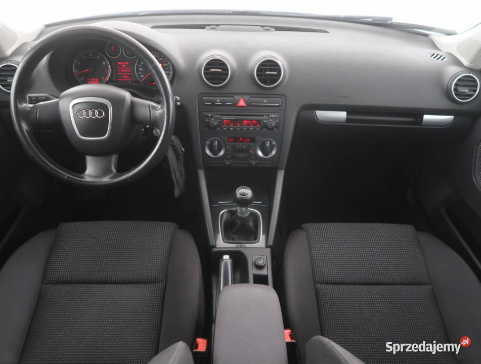 Audi A3 16 FSI isofix sprzedam