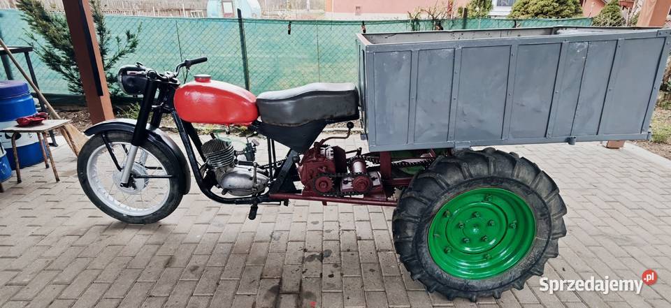 Trojkołowiec WSK 125 1000km Chmielnik